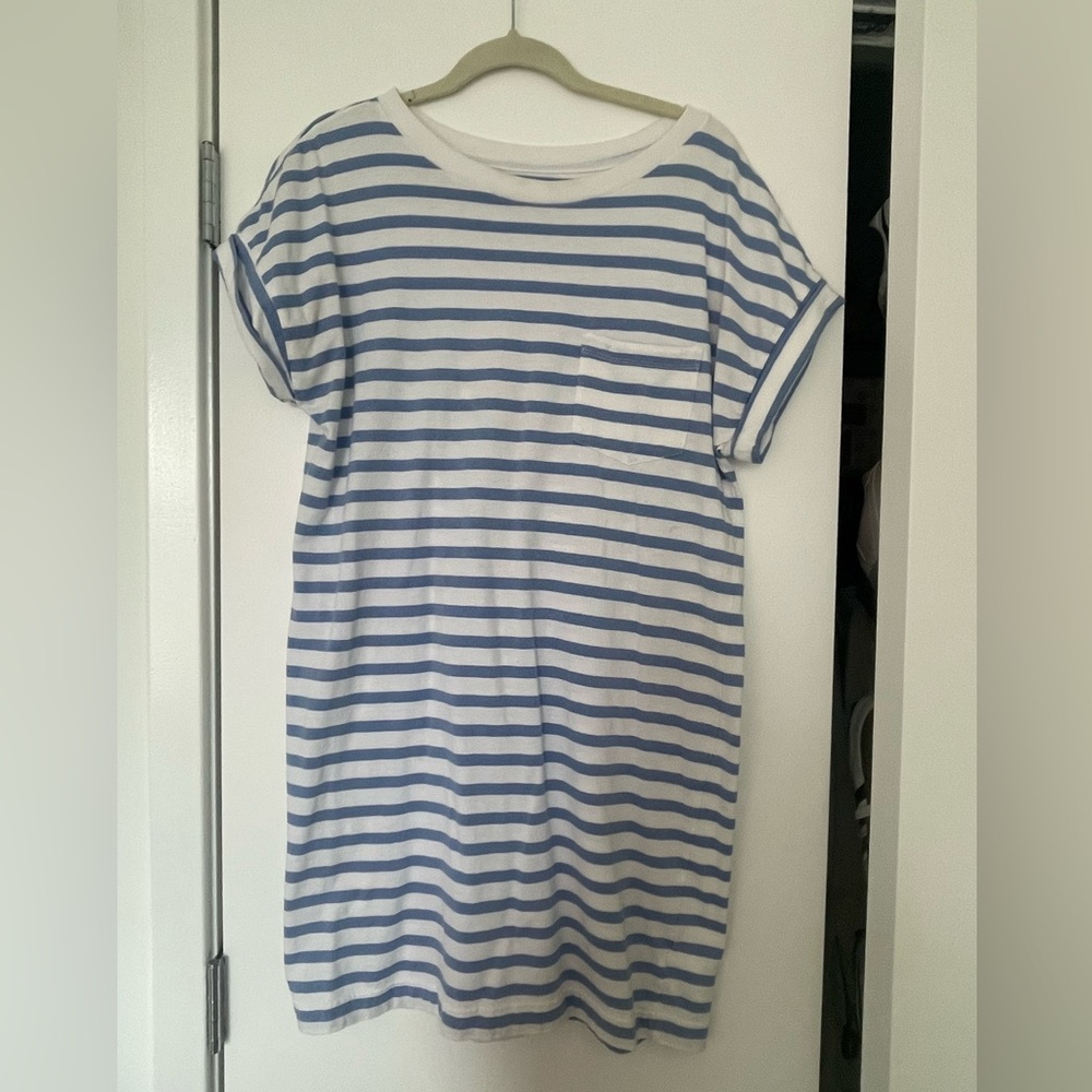 gap T-shirt dress